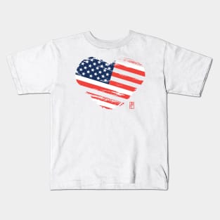 I love my country. I love the USA. I am a patriot. In my heart, there is always the flag of the USA Kids T-Shirt